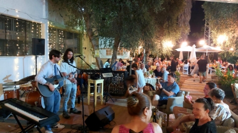 שוק הלילה של יקב האלה (5).jpeg