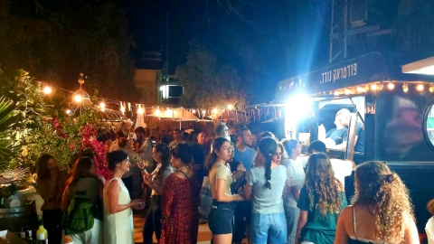 שוק הלילה של יקב האלה (4).jpeg