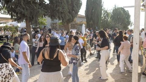 השקת יינות הפטנט בכרם ברק במושב בקוע (4).jpg