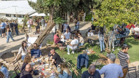 השקת יינות הפטנט בכרם ברק במושב בקוע (5).jpg